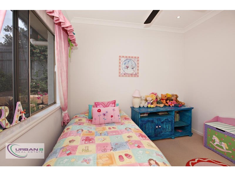 15 Grange Place, Bellbowrie QLD 4070